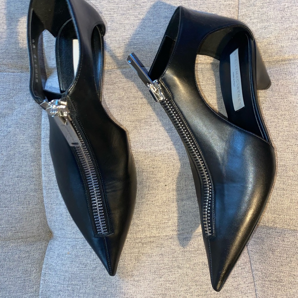Stella McCartney “zip it”